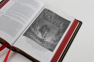 Bokbinderi med skinnband som specialité